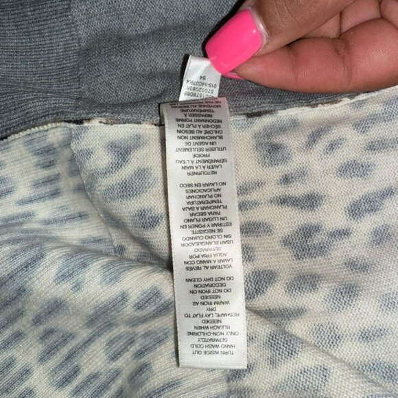 Chico Embellished Animal Print Gray Peyton Button Cardigan Sweater Size 3 XL/16 - Picture 14 of 15